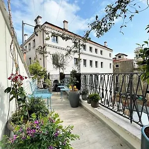 Apartment Ca Cornelia - A Rooftop Terrace With Dazzling View